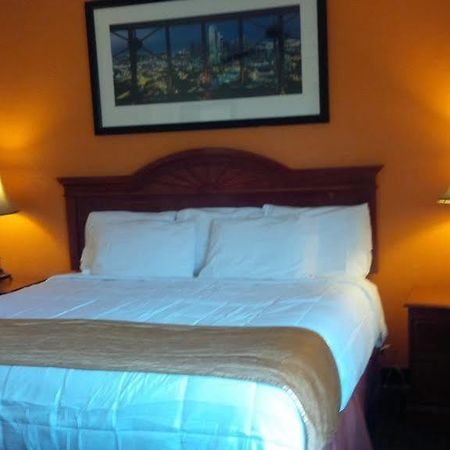 Rodeway Inn Perry 외부 사진